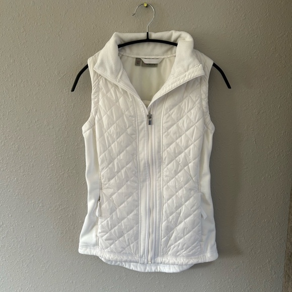 Athleta thin Puffy Vest - Picture 1 of 7